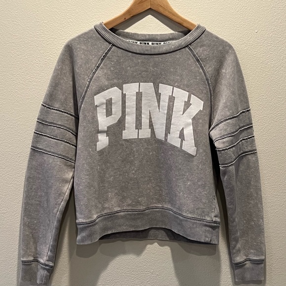 PINK Sweatshirt - Picture 1 of 4